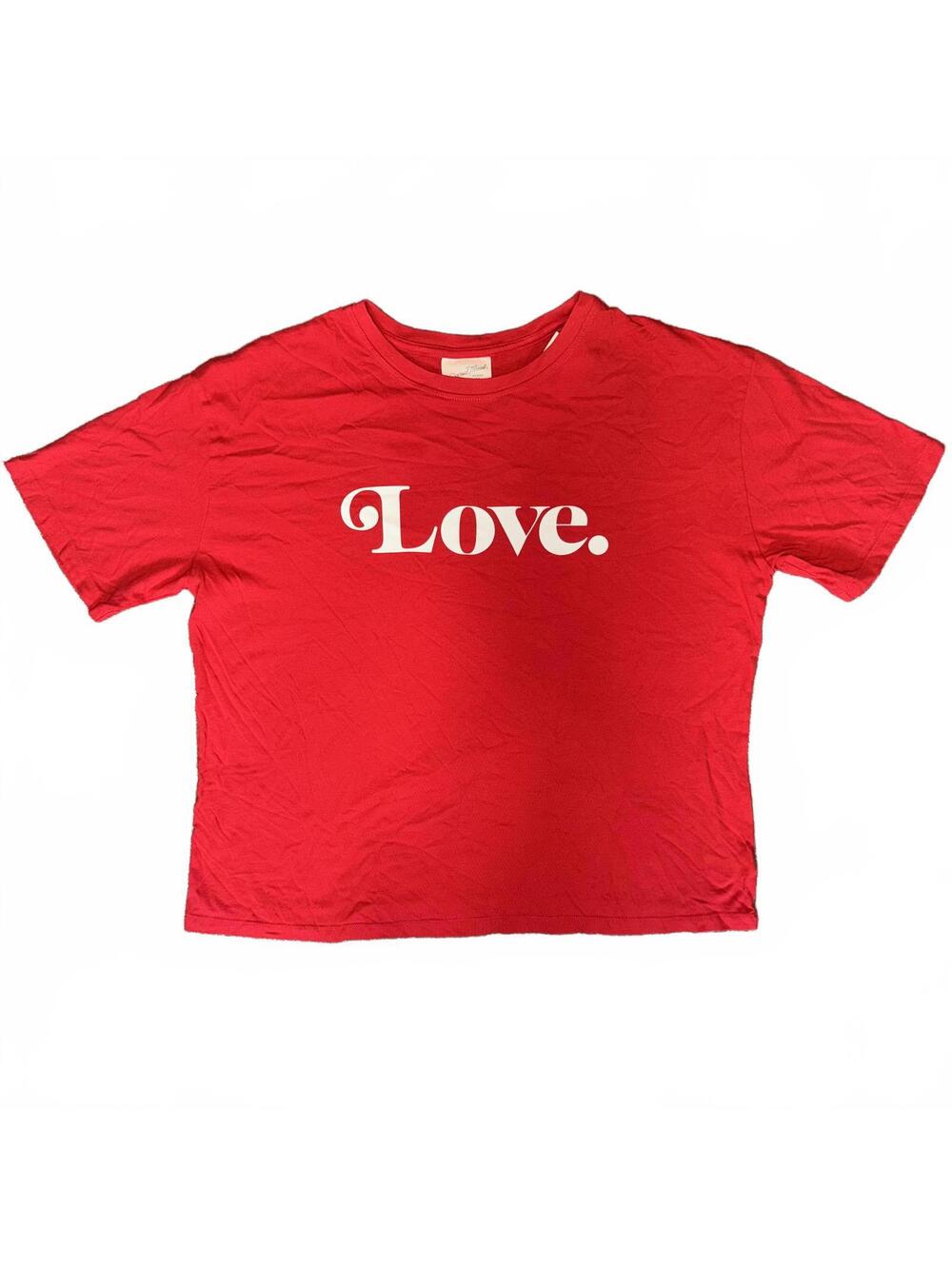 Red Love graphic t-shirt women's Large